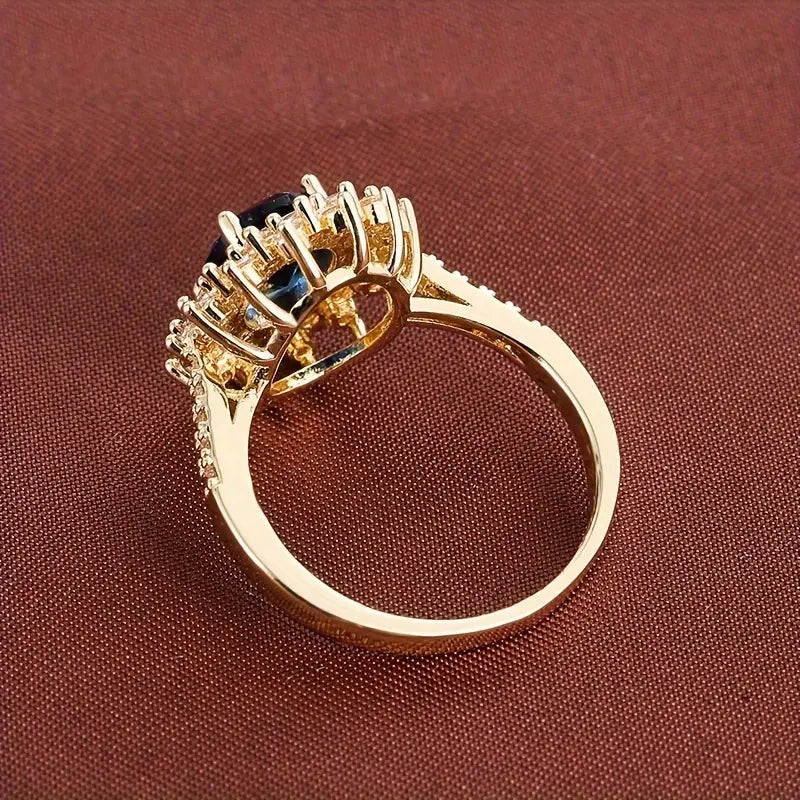 Vionne Saphirae Gold Ring