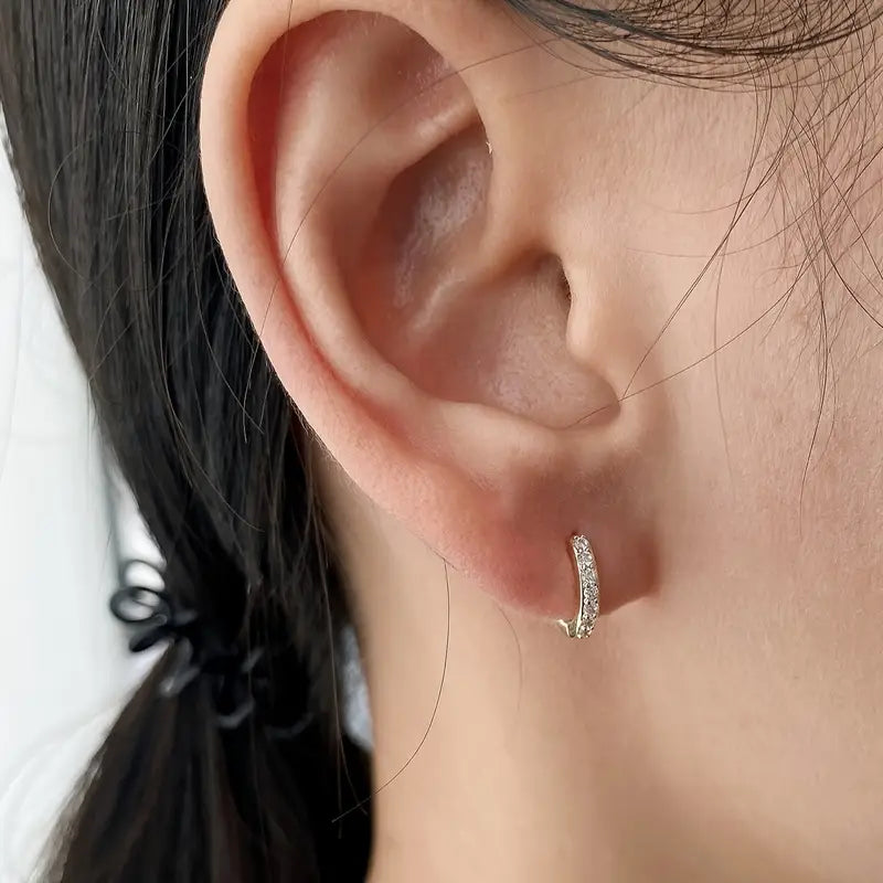 Coastal-Inspired Gold Drop Earrings